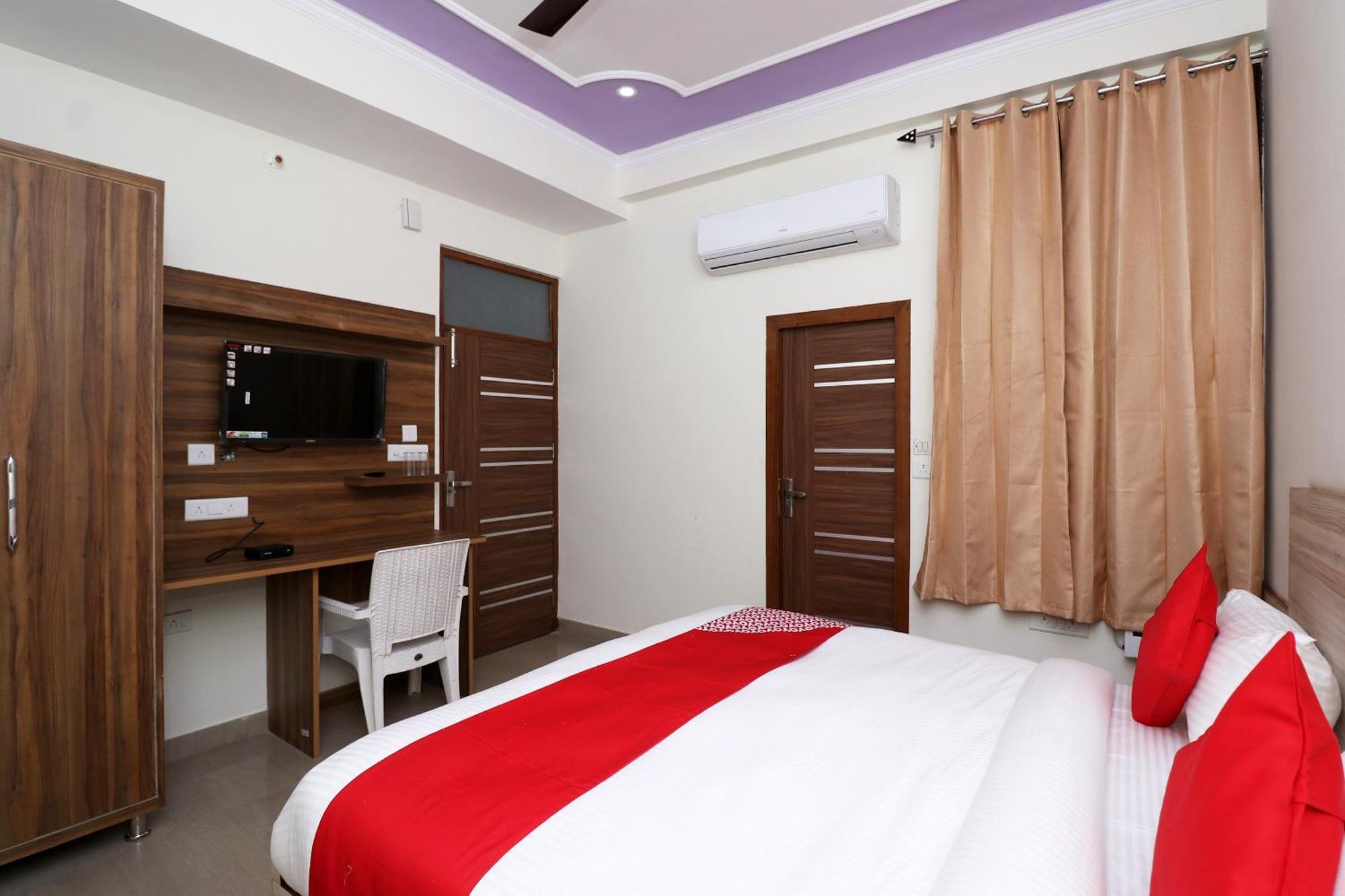 Collection O Meghna Residency Hotel Gurgaon Exterior photo